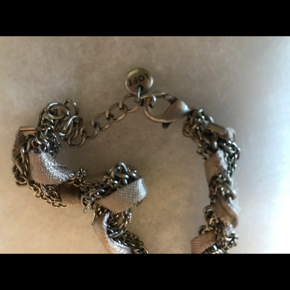 Chunky Loft Necklace - Picture 4 of 4